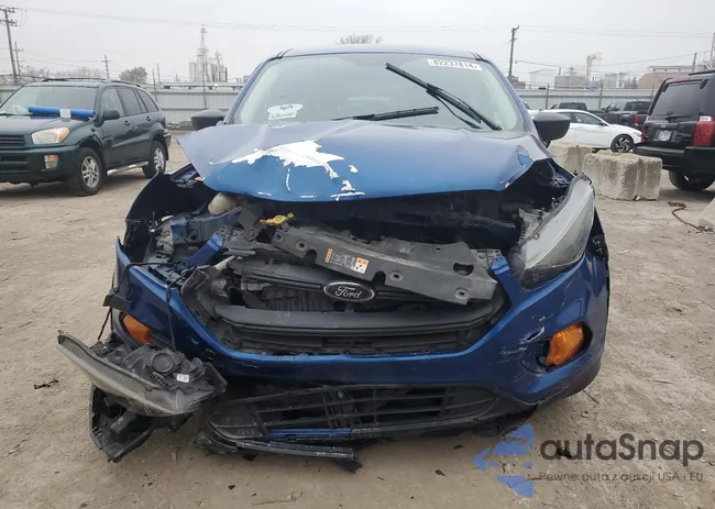 1FMCU0F75KUA82269: 82237814