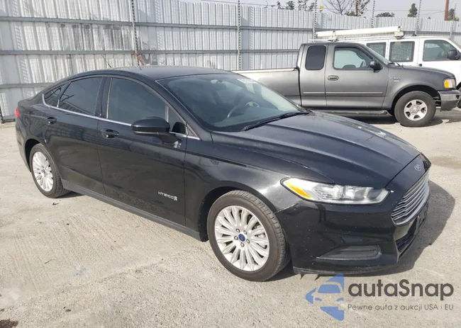 3FA6P0UUXFR145953: 79171894