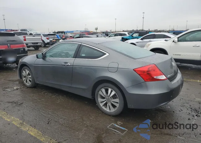 1HGCS1B30CA008815: 93276765