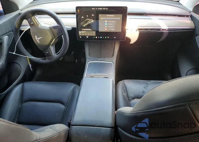 5YJYGDEE1MF161717: 93719045