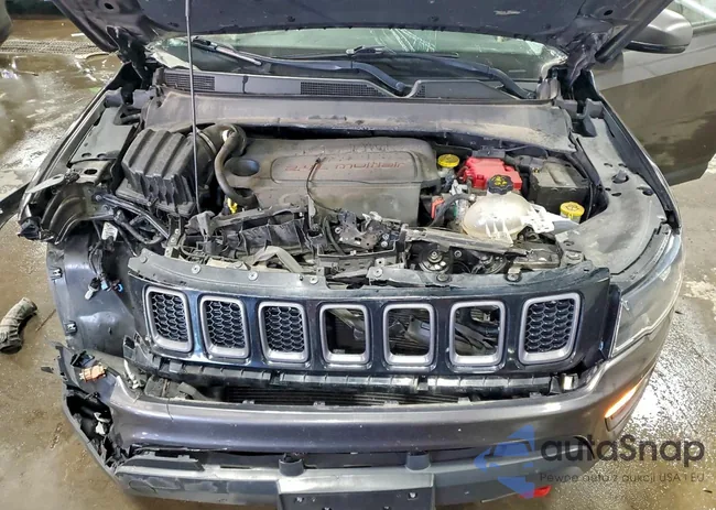 3C4NJDDB1KT727787: 93847325