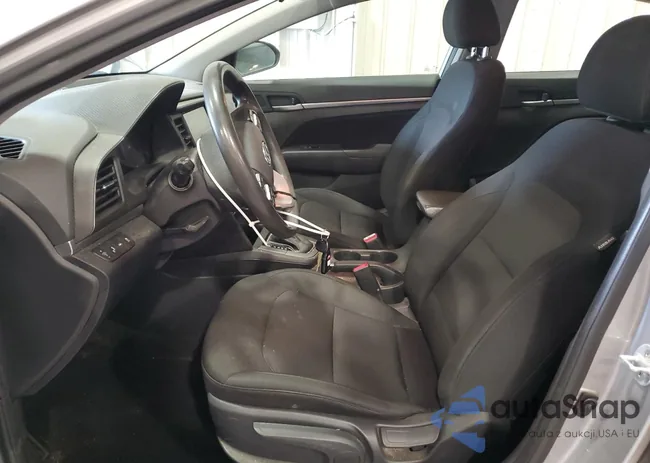 5NPD84LFXLH572735: 92163085