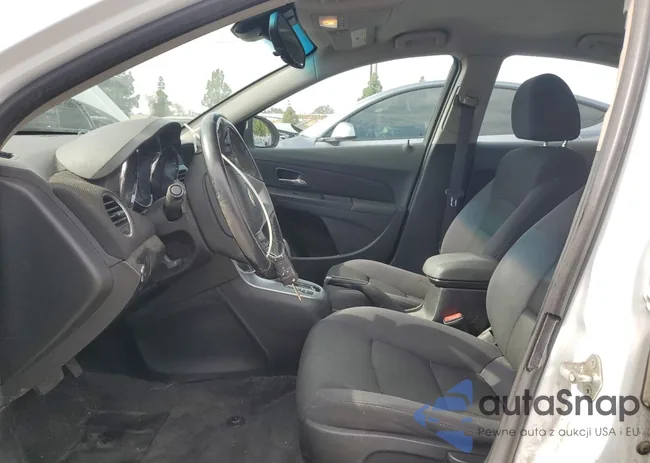 1G1PC5SB0E7459053: 91359315