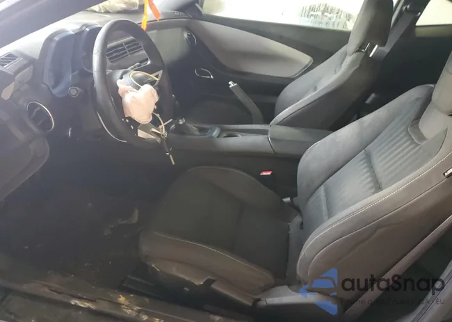 2G1FE1ED4B9190528: 92392145