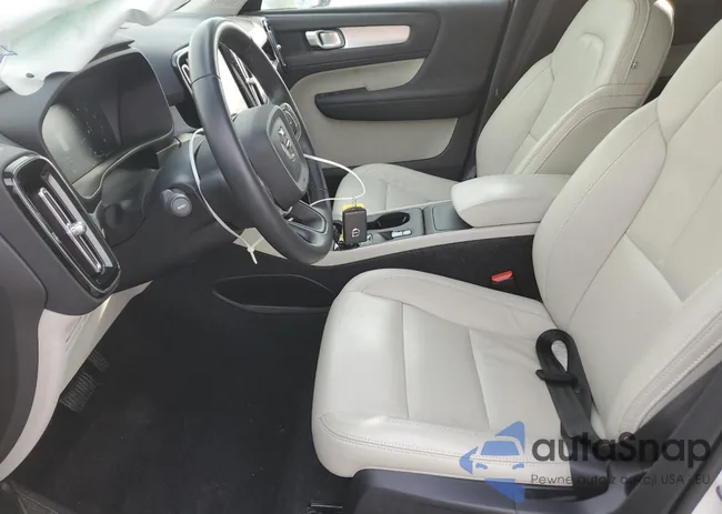 YV4162UK9N2652506: 91680185