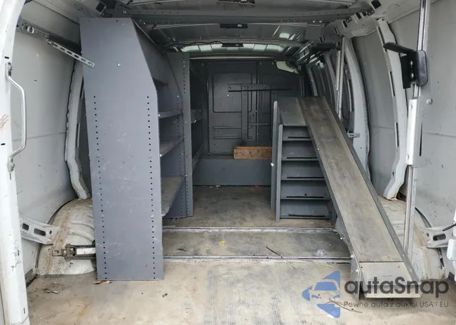 1GCWGAFF0H1325647: 92107035