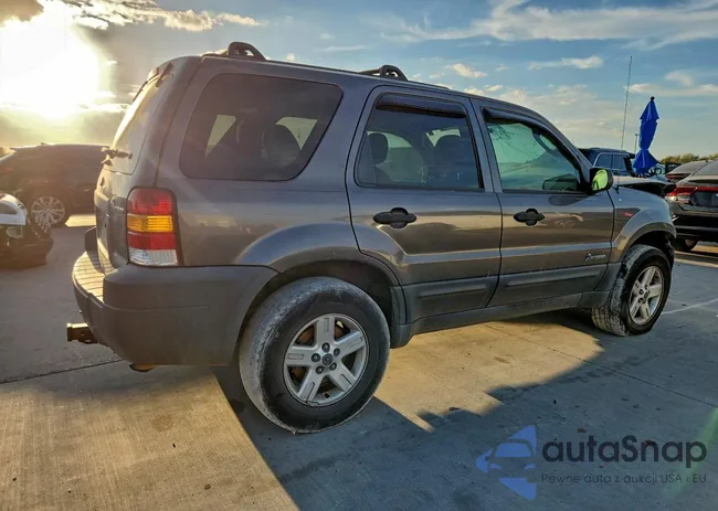 1FMYU95H26KA30653: 92886305