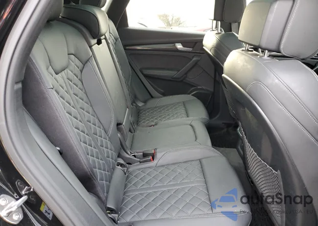 WA1B4AFY0S2032660: 92579455