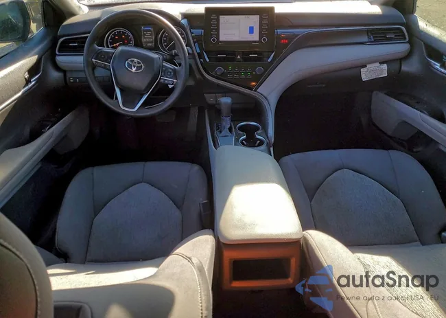 4T1C11AK6MU585595: 93844585