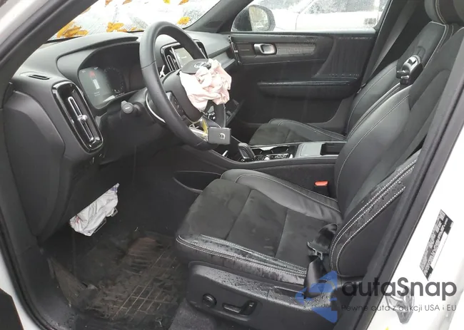 YV4162UM4N2700415: 91659635