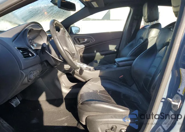 1C3CCCDG9FN618544: 92892685