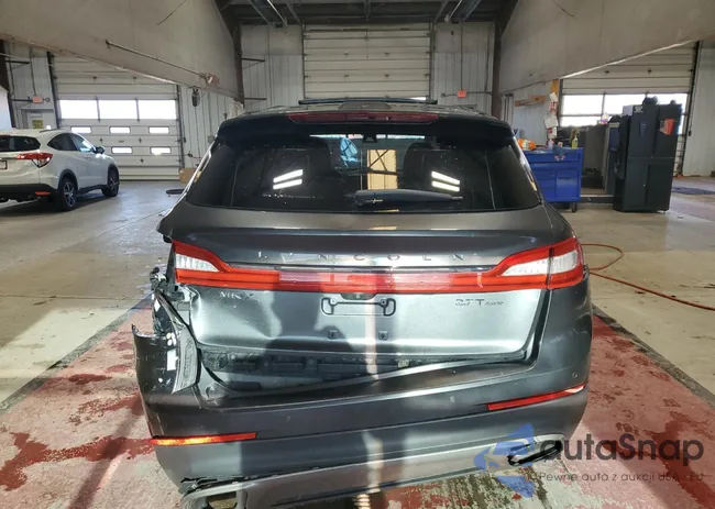 2LMPJ8KP4JBL17719: 92497875