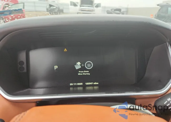 SALWR2VF6FA526458: 93446395