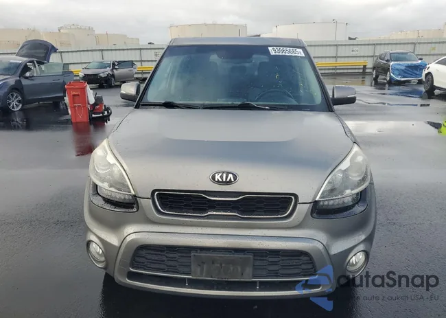 KNDJT2A65D7611004: 93065685