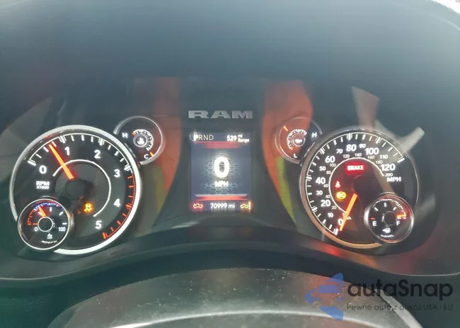 3C6UR5ML8MG582432: 93756105