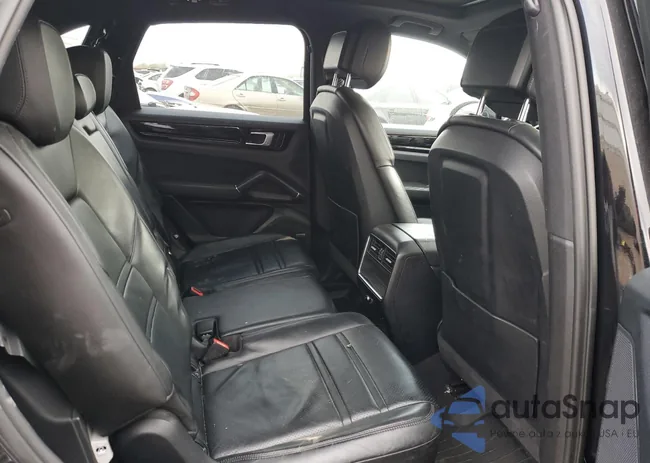 WP1AA2AY3LDA03830: 90590985