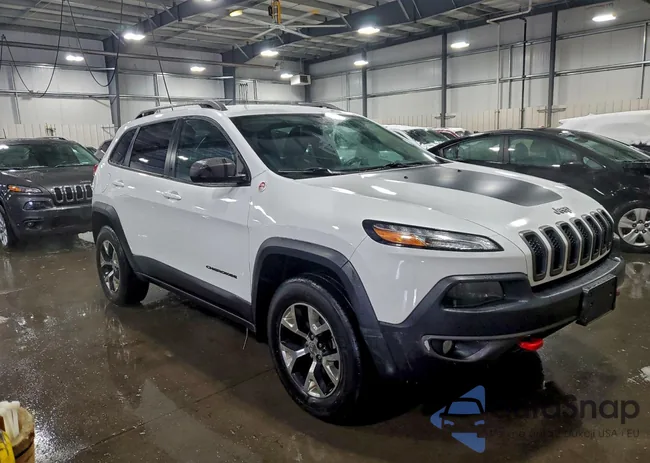 1C4PJMBB6GW225841: 93994445