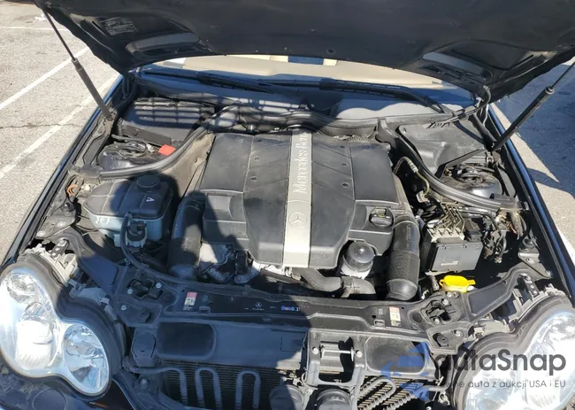 WDBRF64J54F499021: 93633705