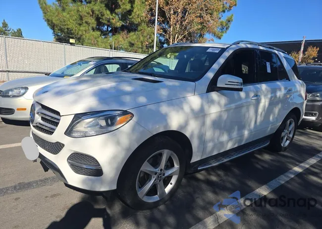 4JGDA5JB8HA933450: 92360875