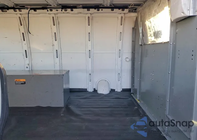 1GCWGFCB5C1123975: 94299745