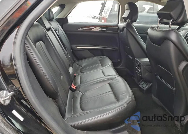 3LN6L2JK2GR603406: 94306895