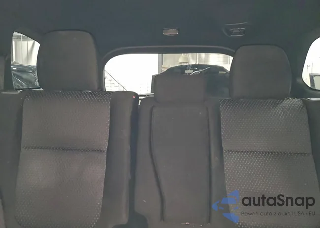 JA4AD3A37JZ030882: 93841645