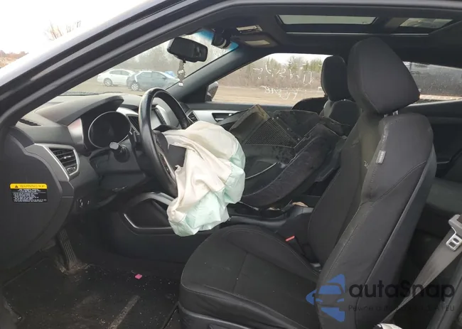 KMHTC6AD9HU320152: 93735385