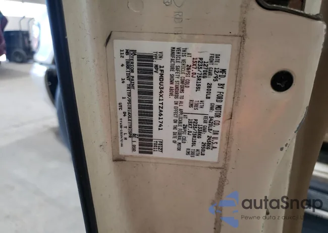 1FMDU34X1TZA61741: 91204945