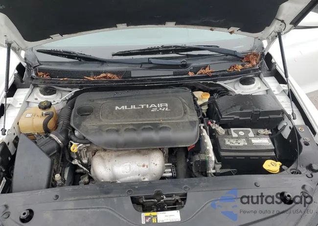 1C3CCCABXFN716247: 93537105