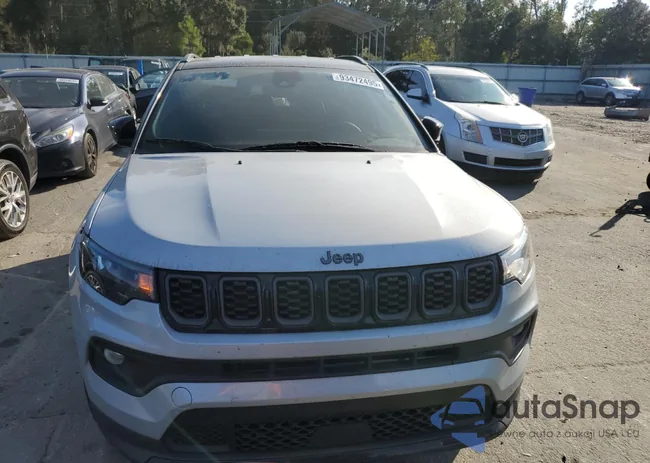 3C4NJDBN3RT167004: 93472495