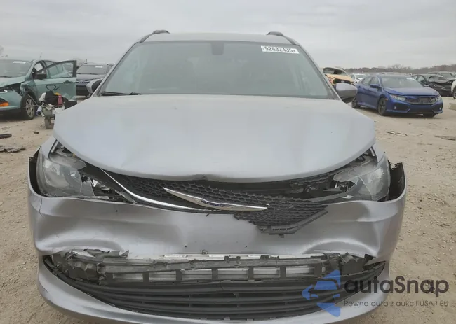 2C4RC1DG1LR163939: 92632435