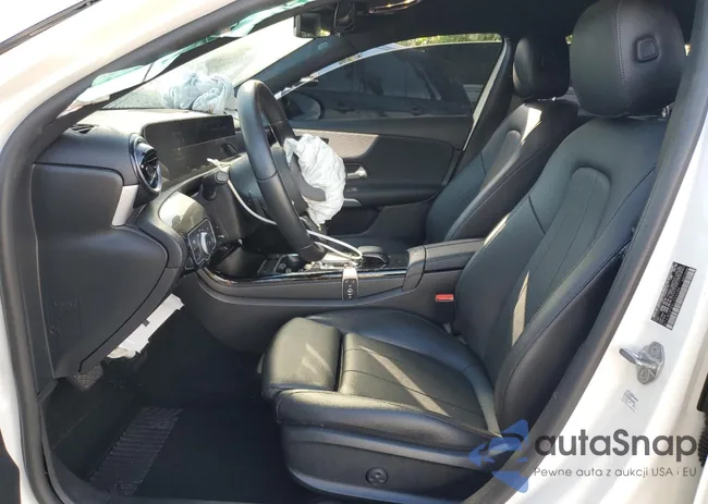 W1K3G4FB6LJ226086: 91081565