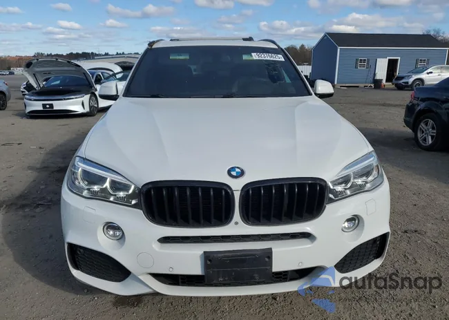 5UXKR0C35H0V74639: 92376625