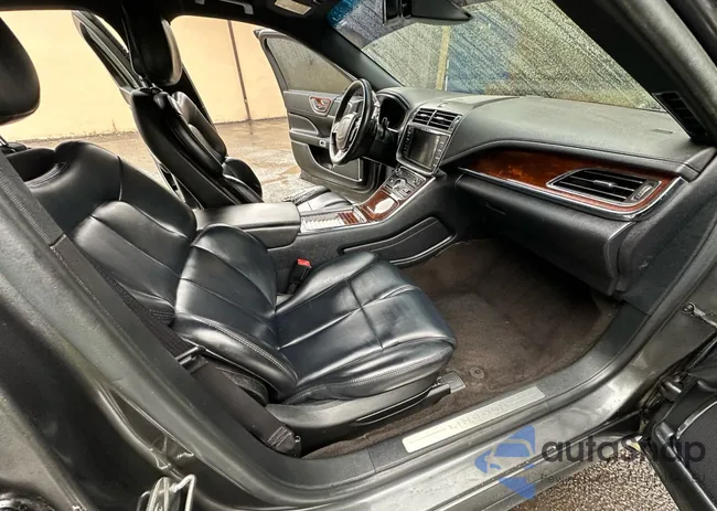 1LN6L9PK3K5604558: 91667005