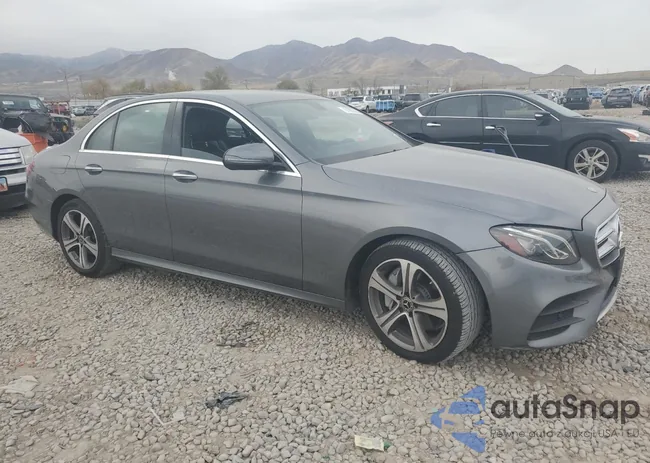 W1KZF8DB2LA761844: 91803625