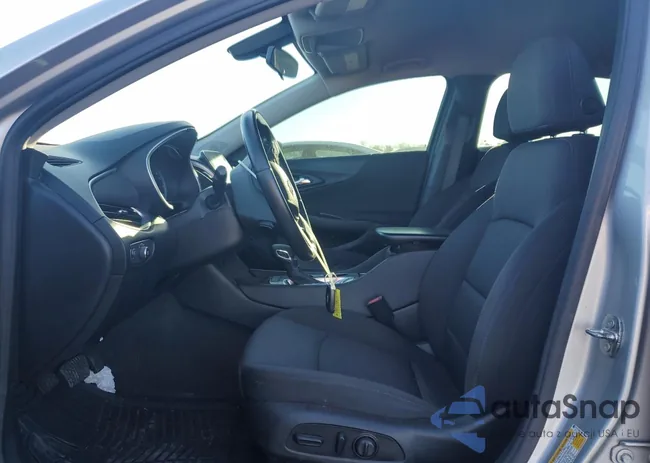 1G1ZG5ST3MF058526: 92864945