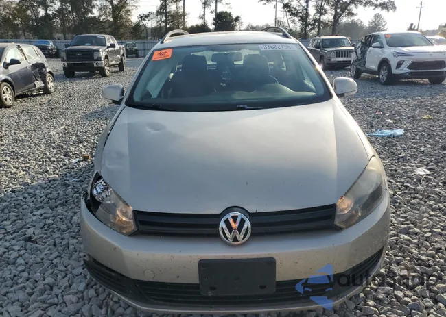 3VWPP7AJ3DM646904: 93832795