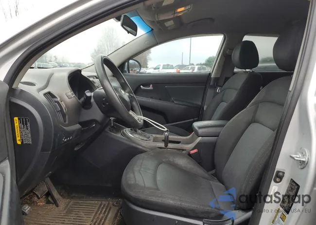 KNDPBCAC9E7565901: 92625985