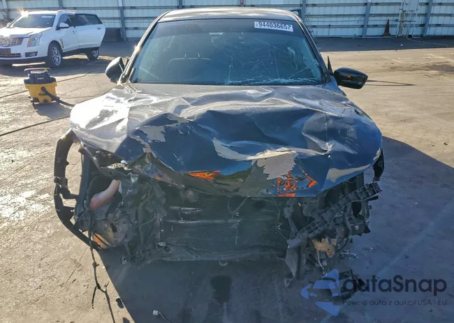 1HGCR2F3XFA195500: 94403665