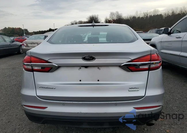 3FA6P0CD0KR269418: 91697185