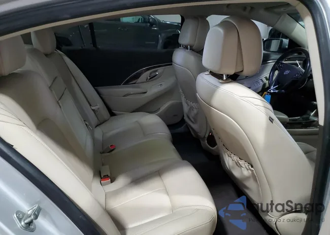 1G4GB5GR3EF152901: 90793125