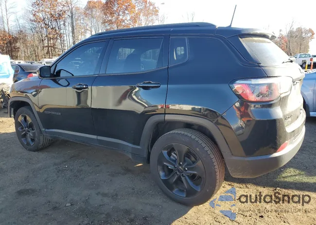 3C4NJDBB8LT218025: 92812105