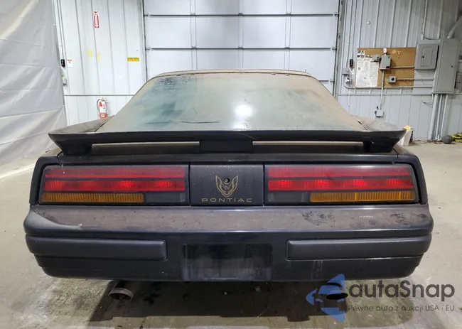 1G2FS21E6JL242273: 93621595