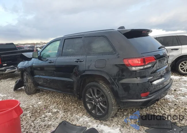 1C4RJFCM9JC374452: 91402595