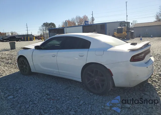 2C3CDXAT4FH906860: 93145585