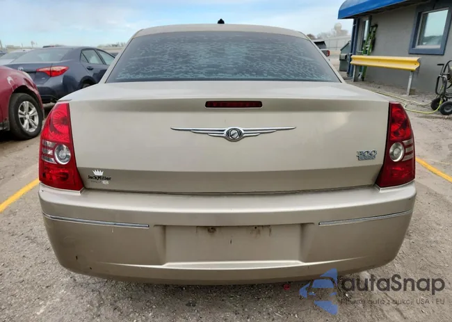 2C3LA53G98H321675: 92930955