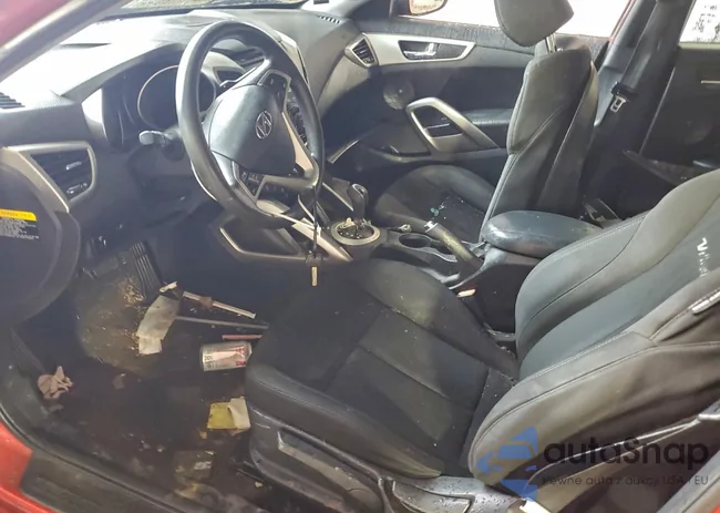 KMHTC6AD5FU229098: 93523005