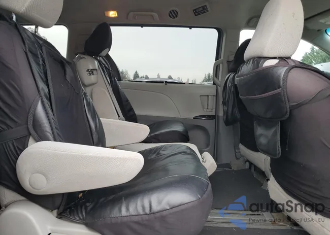 5TDKK3DC0DS295953: 92261955