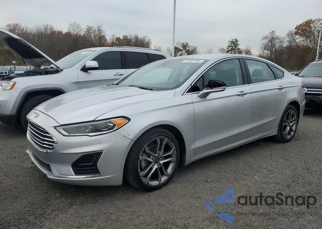 3FA6P0CD0KR269418: 91697185