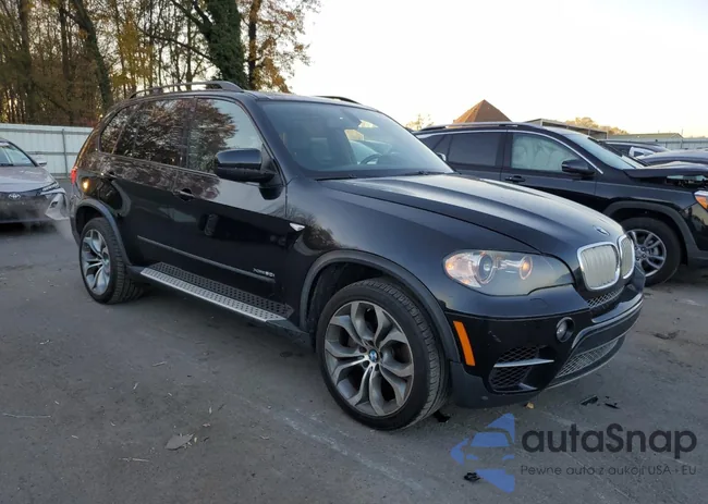 5UXZV8C5XBL21335: 90096465